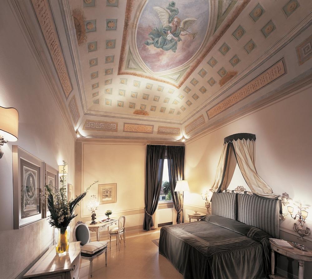 圣朱利亚诺-泰尔梅 巴尼 － 迪比萨宫及水疗中心酒店 外观 照片 A room at the hotel